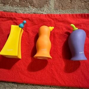 Zan's Colorful Silicone salt and Pepper Bottle Set Collectible Contemporary Fun